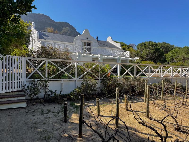 To Let 3 Bedroom Property for Rent in Hout Bay Western Cape